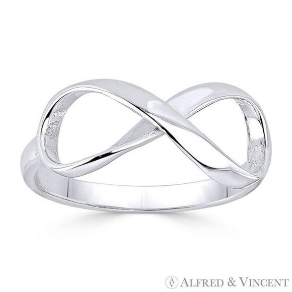 Infinity Symbol / Figure 8 Charm Stackable Ring in .925 Sterling Silver - Size 5 - Picture 1 of 1